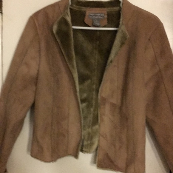 Ladies Jacket - Picture 2 of 3